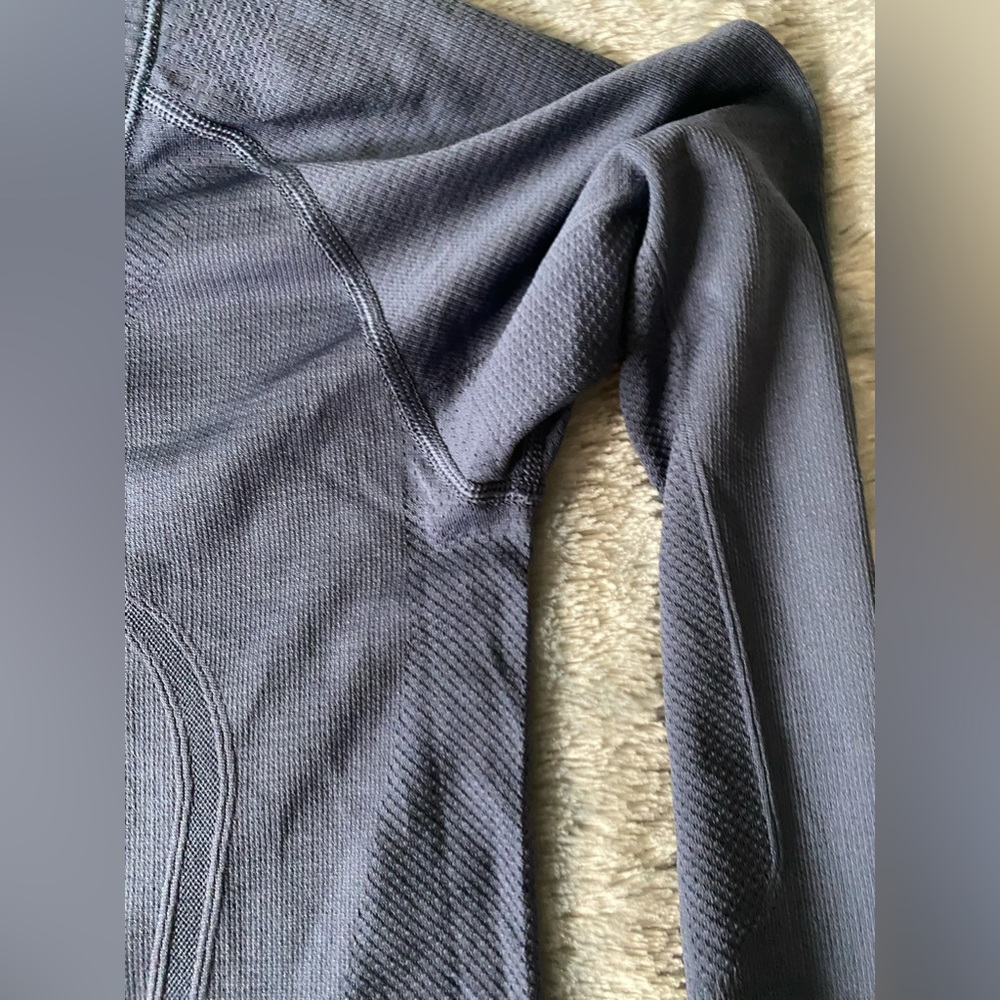 Swiftly Tech Long-Sleeve Shirt 2.0 Iron Blue - Picture 10 of 13